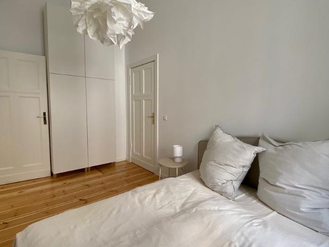 Design apartment in the artists´quarter of Friedenau, Berlin Amsterdam Apartments for Rent