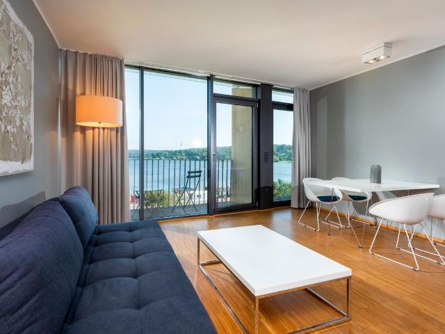 Design Apartment with direct lake view in Potsdam, Potsdam Amsterdam Apartments for Rent