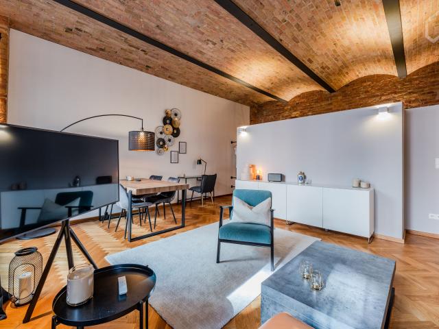 Design Loft Industrial Style Berlin Prenzlauer Berg incl. Parking Garage