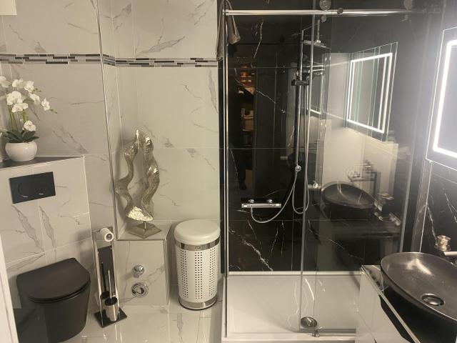 Design Maisonette Wohnung,sehr edel modern provisionsfrei !