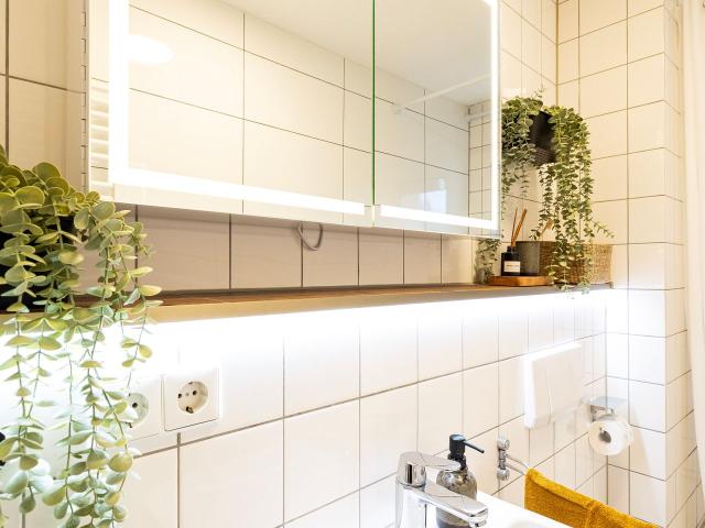 Design Studio | Großer Garten | Center, Dresden Amsterdam Apartments for Rent