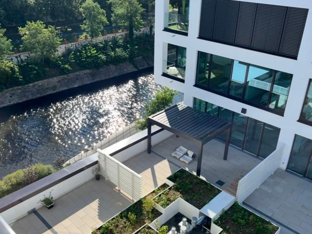 DESIGN PENTHOUSE directly on the water Southwest loggia · Air conditioning · SieMatic kitchen · fully furnished