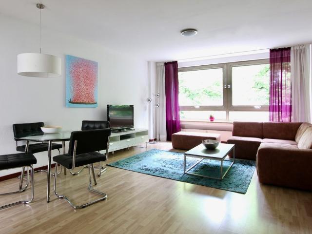Design Wohnung in Köln City – zeitwohnen.de