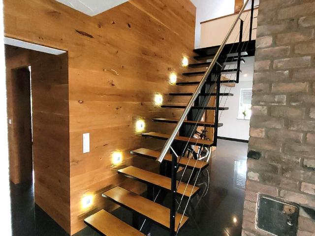 ! Design trifft Wohnqualität hochwertige Maisonette in ruhiger Lage !