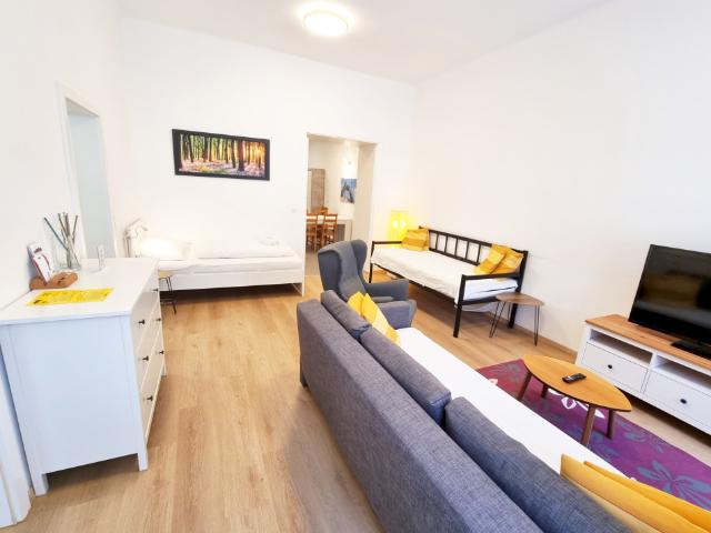 Design Two Bedroom Apt. GAL Apartments Vienna