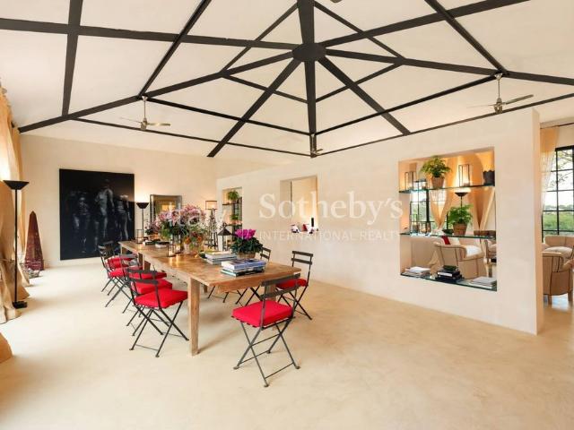 Design villa in Capalbio with swimming pool and sea view