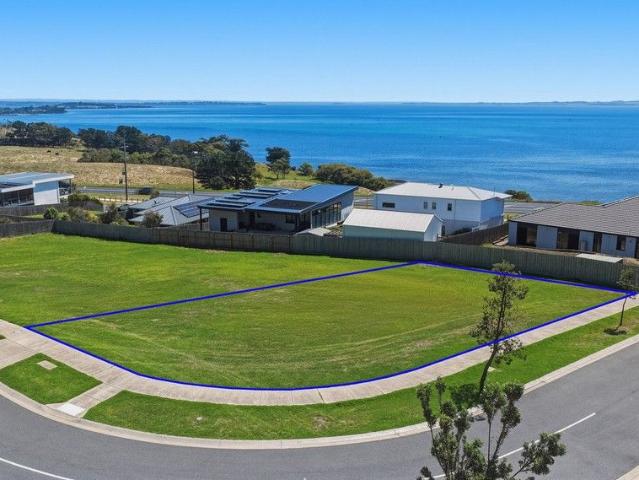 Design Your Dream Home By The Bay