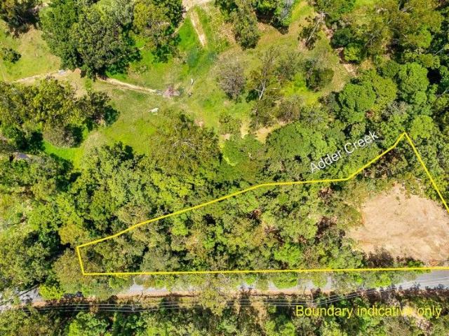 Design Your Dream Lifestyle on 4,016mÂ² of Creekside Bliss