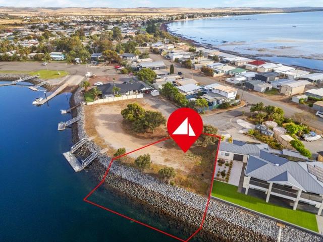 Design Your Dream on the Waterfront