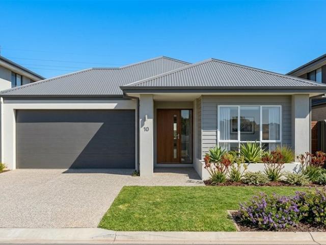 Design Your Future in Connected Girrawheen