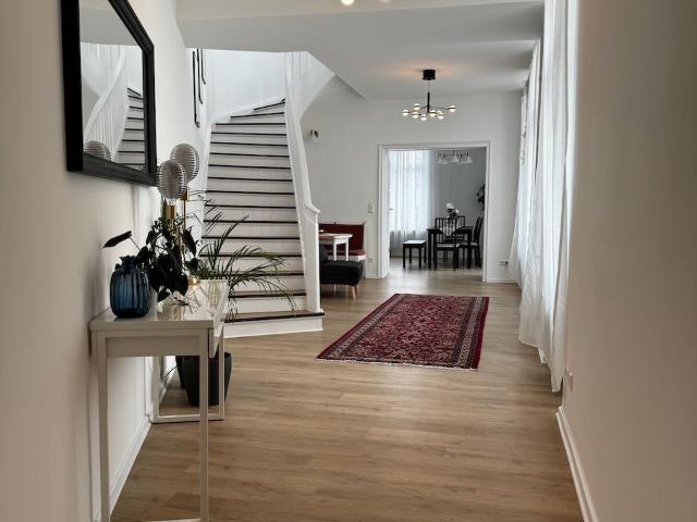 Designer 2 bedrooms with 2 bathrooms maisonette with panoramic view from Frankfurter Tor, Berlin Amsterdam Apartments for Rent
