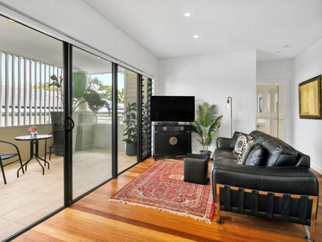 Designer apartment for over 55 living in premium locale