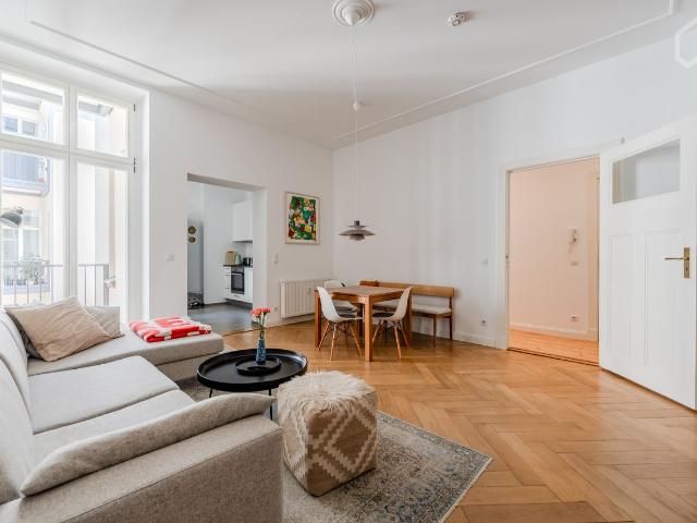 Designer Apartment for Discerning Guests – Charlottenburg Wilmersdorf, Quiet & Central, Charming, new apartment in Charlottenburg, Berlin Amsterdam Apartments for Rent