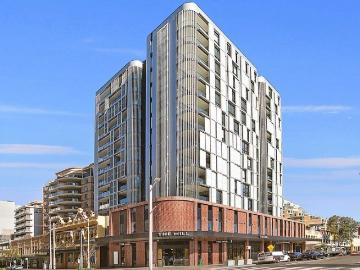 Designer Apartment in Bondi Junction's NewLife Residences