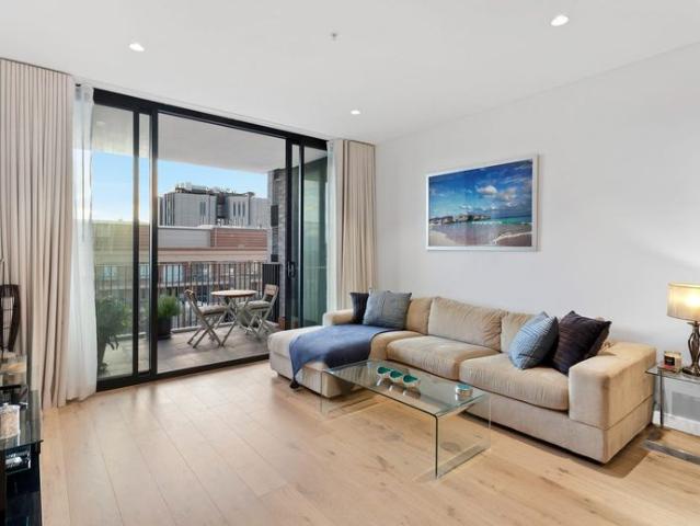 Designer Apartment in the exclusive 'Whitton Lane'