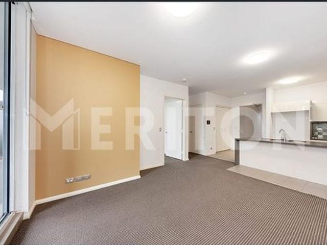 DESIGNER APARTMENT SET WITHIN THE LUSH GREEN OASIS OF PYMBLE AVAILABLE NOW!