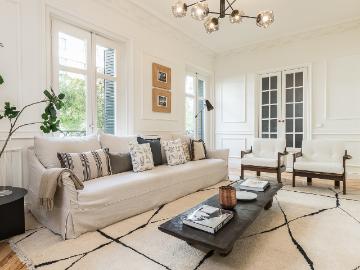 Designer apartment with 3 bedrooms for rent in Goya