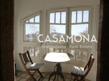 Designer Apartment with Catalan Features and views on the Harbour in Barceloneta