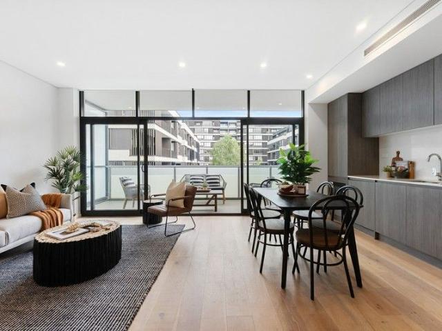 Designer Complex. Resort LIfestyle