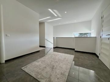 Villa for sale in 3701 - Balkon, Schwimmbad