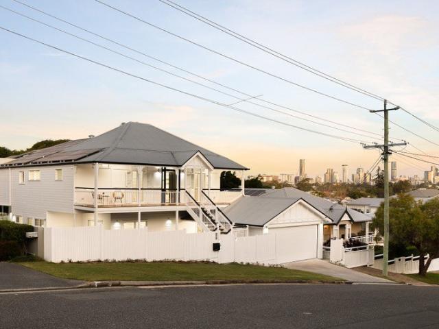 Designer Family Luxury with Panoramic City Views