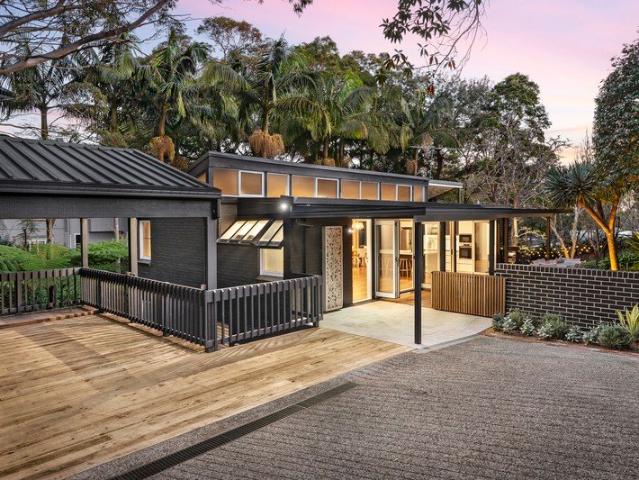 Designer family retreat in tranquil setting on approx. 836sqm