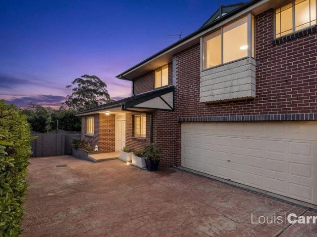 Designer Home, Convenient Lifestyle: 'Like New' Four Bed Duplex, 100m to CityBus