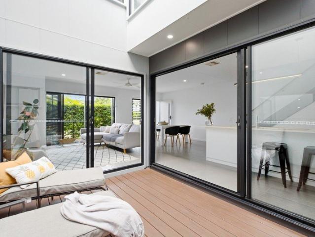 Designer Living Meets Coastal Ease
