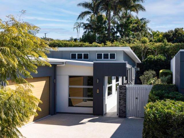 Designer Living Prime Location Top of Buderim