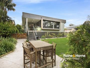 Designer Living with Dual Accommodation