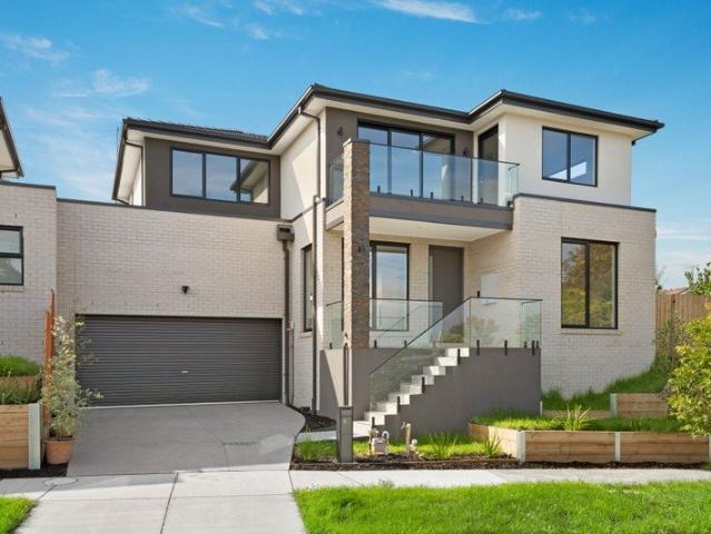 Designer Luxury in Donvale