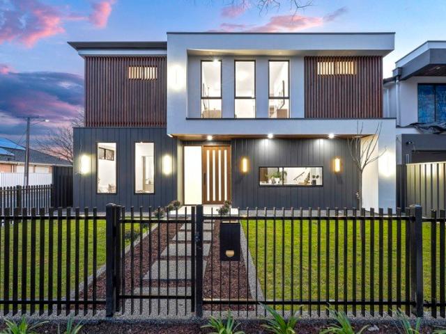 Designer Luxury with Family Flexibility in the Heart of Firle