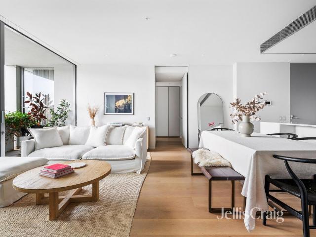 Designer Sophistication Meets Effortless Armadale Living