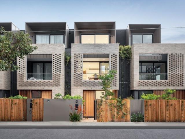 DESIGNER STYLE FOR EASY CITY LIVING
