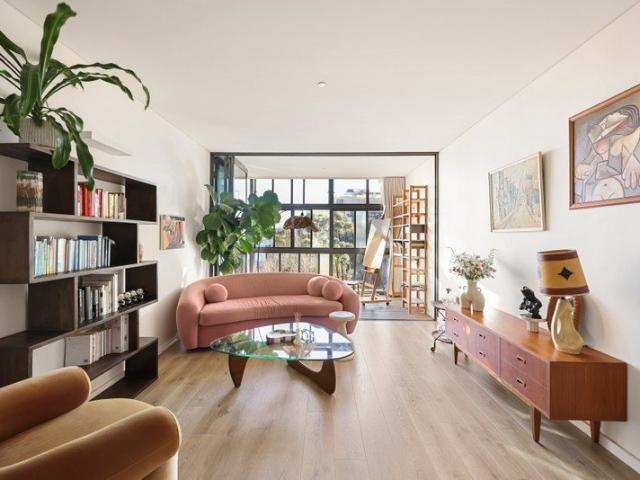 Designer style in the famed Central Park community