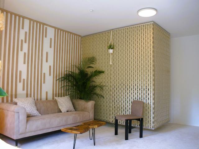 Designer Suite w/ Terrace & Swimmingpool in Frankfurt By subway: 5 min to Central Station, 3 min to Hauptwache, Frankfurt Amsterdam Apartments for Rent