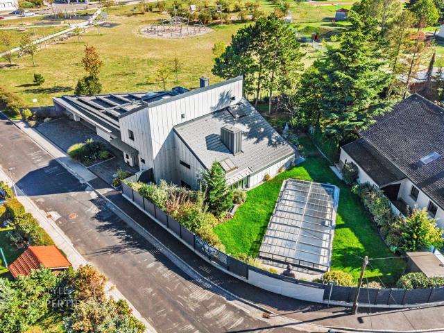 Designerhaus mit Pool Wohnen auf höchsten Niveau in Wiener Neustadt