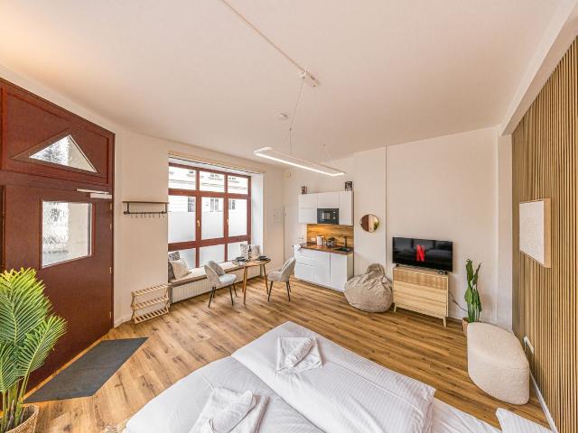 Designstudio | 5 Min. Centre I Clara Park, Leipzig Amsterdam Apartments for Rent