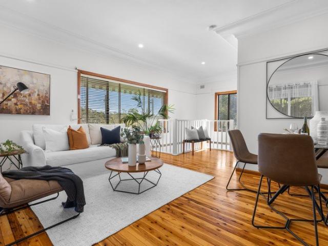 DESIRABLE CORNER POSITION IN PRIME PEACEFUL POCKET