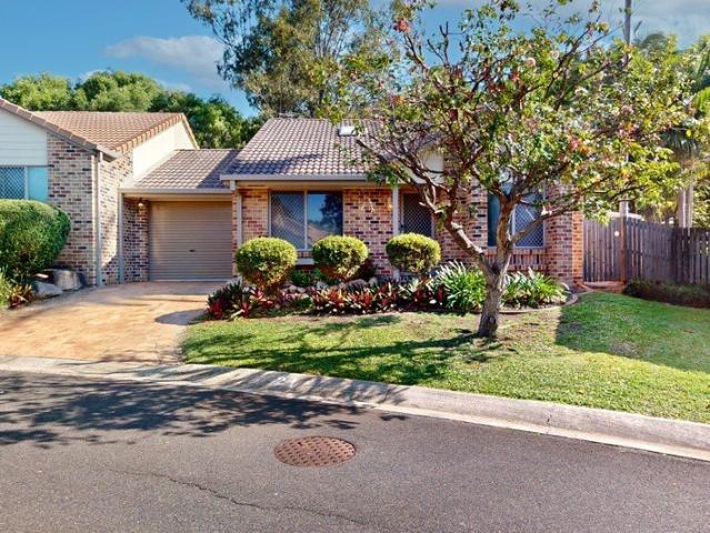 Desirable low set easy care Villa