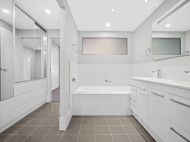 Desirable top floor position with a beautiful north facing outlook