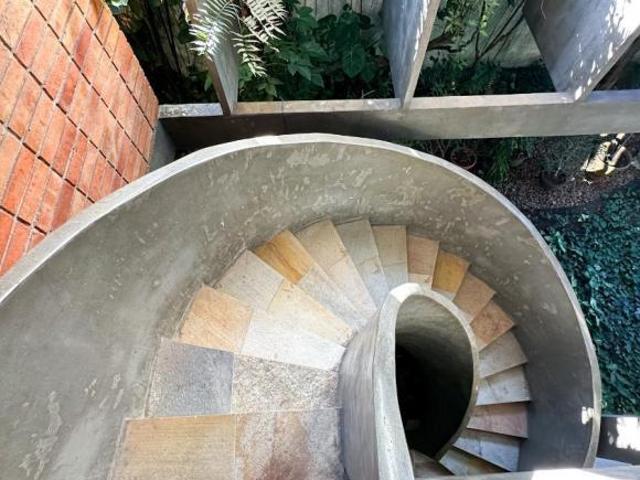 Casa para venda e locação em Jardim Guedala com 4 quartos, sendo 2 suítes, 443m²