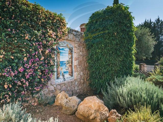 Deslumbrante moradia tradicional portuguesa com piscina e vi. 216m² Lagoa e Carvoeiro