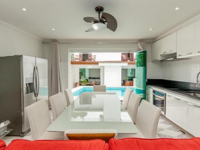 Funcional sobrado para venda em Jardim Sertãozinho com 3 quartos, sendo 1 suíte, 247m²