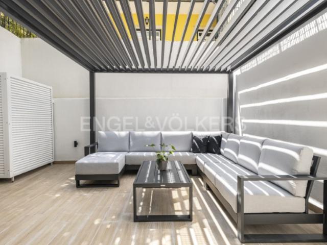 Deslumbrante T4 com Terraço Privado e Escritório na Lapa