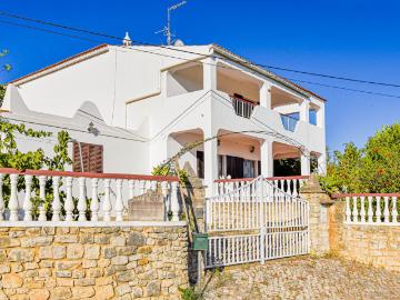 Deslumbrante Villa T4 em amplo terreno com ruínas em Loulé 212m² Loulé são clemente