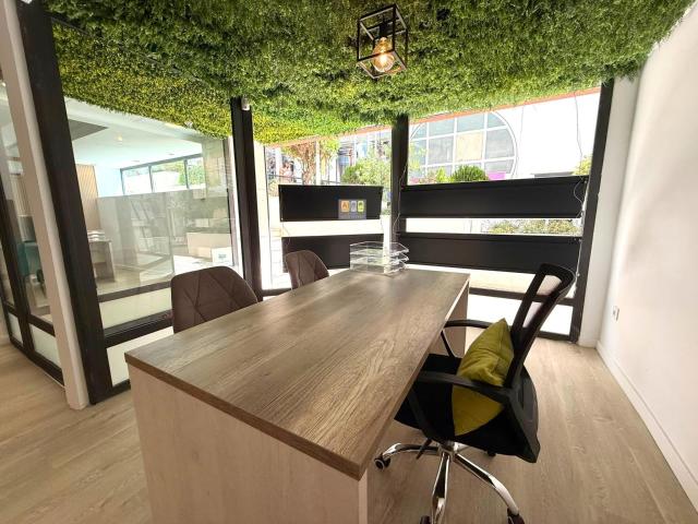 Despacho en alquiler en zona coworking en Altea