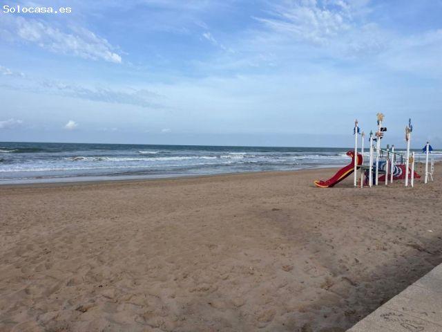 DESPIERTA CADA DÍA CON VISTAS AL MAR – APARTAMENTO CON PISCINA Y GARAJE A 200 METROS DE LA PLAYA