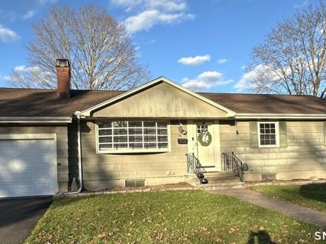 Dessa Dr, Hamden, Home For Sale
