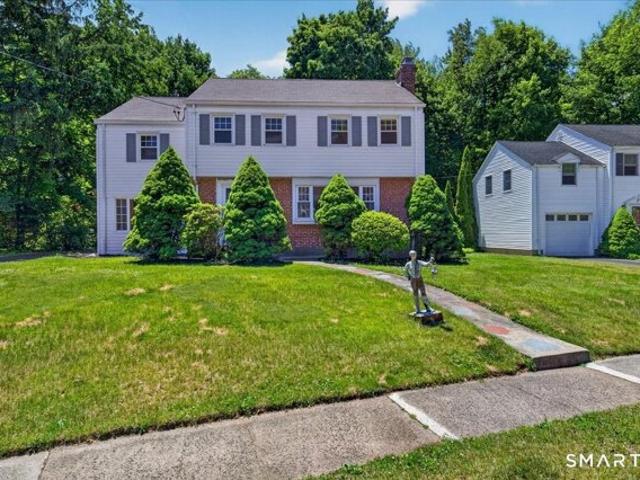 Dessa Dr, Hamden, Home For Sale